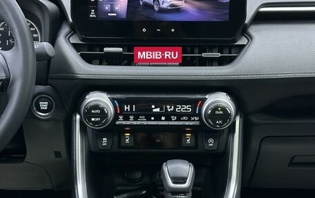 Toyota RAV4, 2025 год, 3 990 000 рублей, 34 фотография