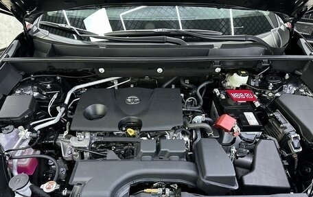 Toyota RAV4, 2025 год, 3 990 000 рублей, 39 фотография