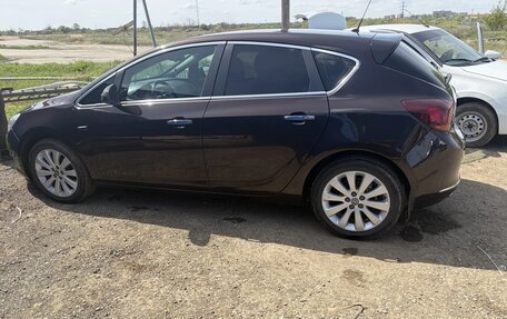 Opel Astra J, 2013 год, 840 000 рублей, 5 фотография