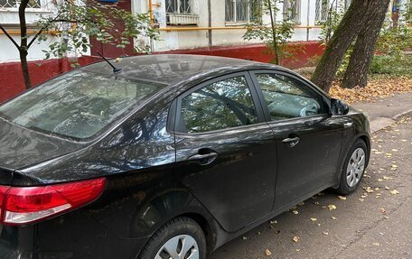 KIA Rio III рестайлинг, 2015 год, 700 000 рублей, 4 фотография