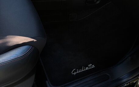 Alfa Romeo Giulietta, 2010 год, 1 150 000 рублей, 20 фотография