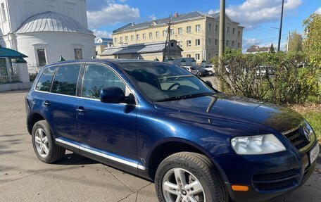 Volkswagen Touareg III, 2004 год, 635 000 рублей, 3 фотография