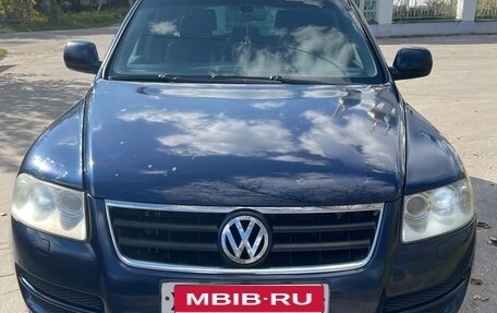 Volkswagen Touareg III, 2004 год, 635 000 рублей, 1 фотография