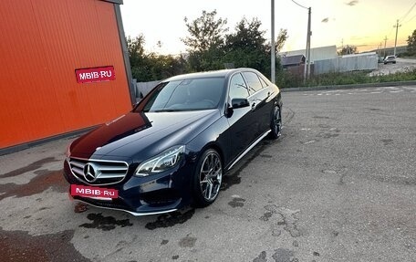 Mercedes-Benz E-Класс, 2015 год, 2 150 000 рублей, 3 фотография