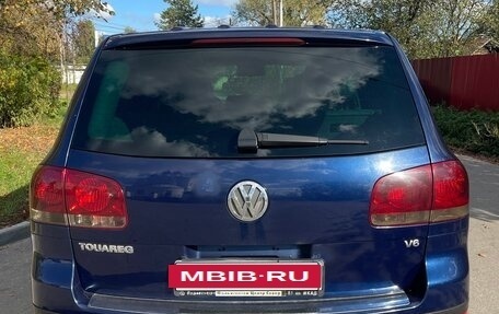 Volkswagen Touareg III, 2004 год, 635 000 рублей, 5 фотография