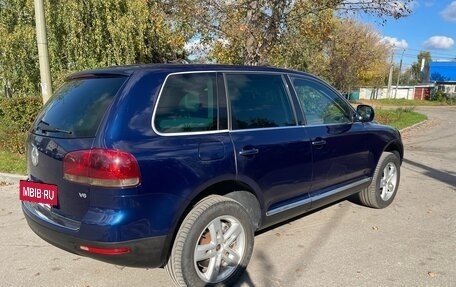 Volkswagen Touareg III, 2004 год, 635 000 рублей, 4 фотография
