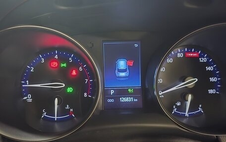 Toyota C-HR I рестайлинг, 2020 год, 1 790 000 рублей, 28 фотография