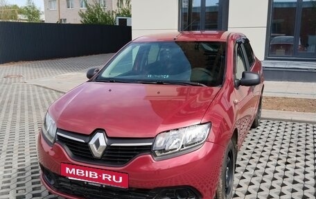 Renault Logan II, 2015 год, 545 000 рублей, 10 фотография