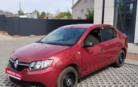 Renault Logan II, 2015 год, 545 000 рублей, 11 фотография
