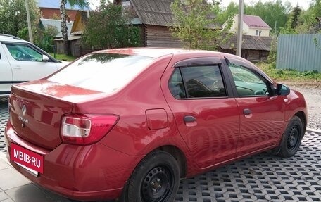 Renault Logan II, 2015 год, 545 000 рублей, 13 фотография