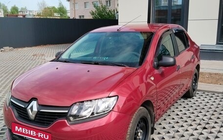 Renault Logan II, 2015 год, 545 000 рублей, 17 фотография