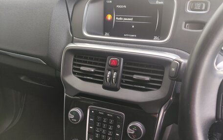 Volvo V40 II рестайлинг, 2016 год, 1 350 000 рублей, 27 фотография
