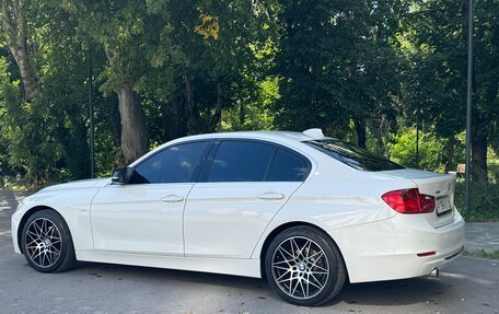 BMW 3 серия, 2013 год, 1 790 000 рублей, 15 фотография