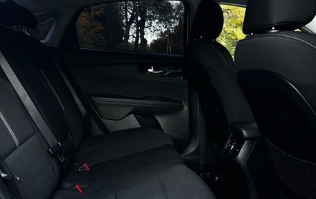 KIA Cerato IV, 2021 год, 1 950 000 рублей, 13 фотография
