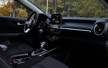 KIA Cerato IV, 2021 год, 1 950 000 рублей, 10 фотография
