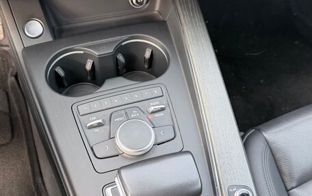 Audi A4, 2019 год, 2 490 000 рублей, 11 фотография