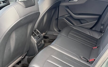 Audi A4, 2019 год, 2 490 000 рублей, 14 фотография