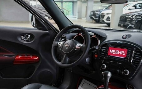 Nissan Juke II, 2012 год, 990 000 рублей, 9 фотография