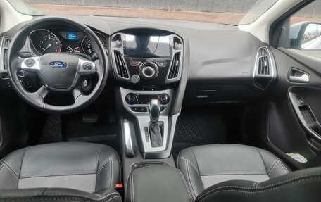 Ford Focus III, 2013 год, 810 000 рублей, 2 фотография
