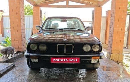 BMW 3 серия, 1985 год, 175 000 рублей, 1 фотография