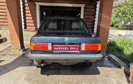 BMW 3 серия, 1985 год, 175 000 рублей, 6 фотография