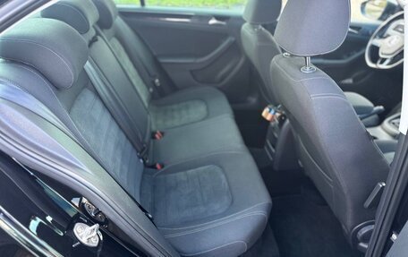 Volkswagen Jetta VI, 2016 год, 1 650 000 рублей, 19 фотография
