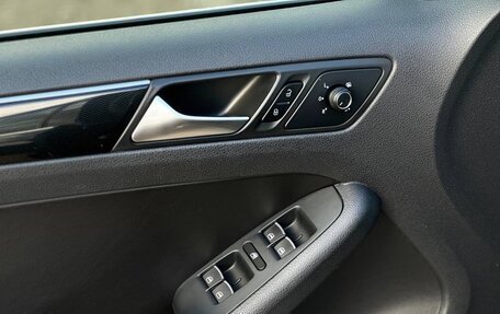 Volkswagen Jetta VI, 2016 год, 1 650 000 рублей, 15 фотография