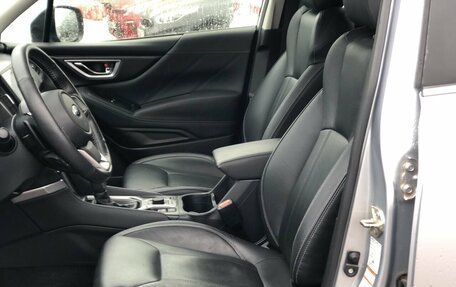 Subaru Forester, 2018 год, 2 850 000 рублей, 6 фотография