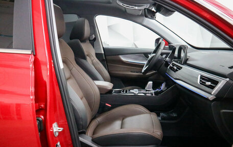 Chery Tiggo 8 Pro, 2022 год, 2 400 000 рублей, 7 фотография