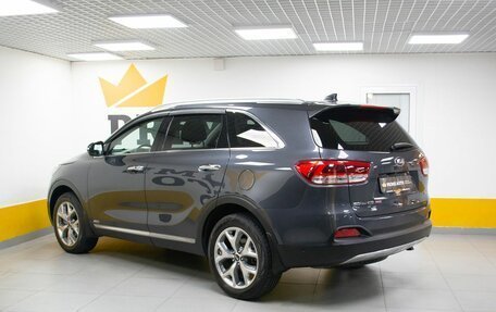 KIA Sorento III Prime рестайлинг, 2017 год, 2 499 000 рублей, 4 фотография