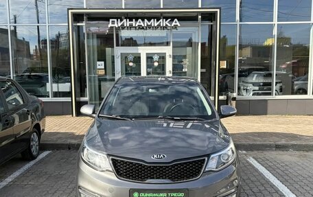 KIA Rio III рестайлинг, 2017 год, 1 381 000 рублей, 2 фотография