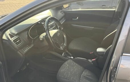 KIA Rio III рестайлинг, 2017 год, 1 381 000 рублей, 10 фотография