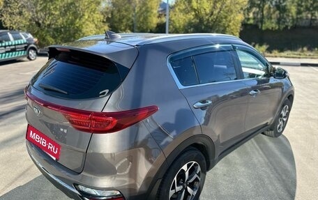 KIA Sportage IV рестайлинг, 2019 год, 1 999 000 рублей, 5 фотография