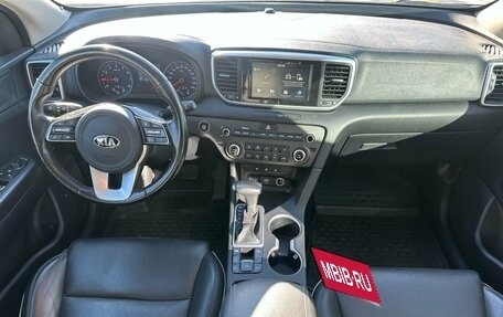 KIA Sportage IV рестайлинг, 2019 год, 1 999 000 рублей, 10 фотография