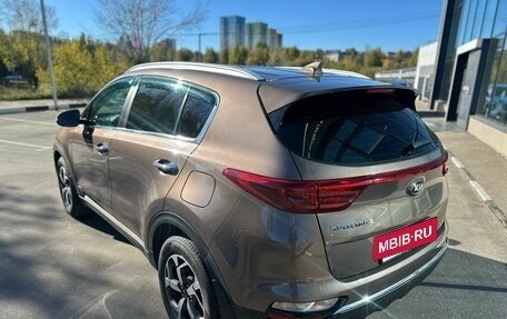 KIA Sportage IV рестайлинг, 2019 год, 1 999 000 рублей, 7 фотография