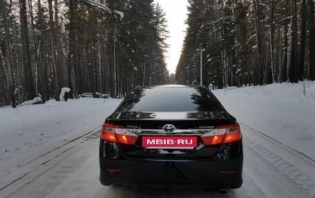 Toyota Camry, 2011 год, 2 000 000 рублей, 6 фотография