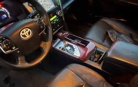 Toyota Camry, 2012 год, 1 350 000 рублей, 6 фотография