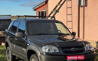 Chevrolet Niva I рестайлинг, 2018 год, 710 000 рублей, 1 фотография