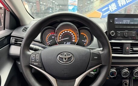 Toyota Yaris XP150 рестайлинг, 2022 год, 1 339 690 рублей, 11 фотография