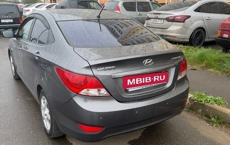 Hyundai Solaris II рестайлинг, 2012 год, 595 000 рублей, 3 фотография