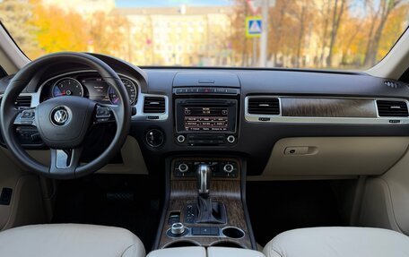 Volkswagen Touareg III, 2016 год, 2 350 000 рублей, 7 фотография