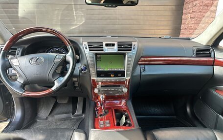Lexus LS IV, 2011 год, 2 800 000 рублей, 9 фотография