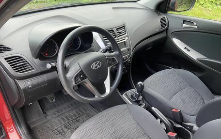 Hyundai Solaris II рестайлинг, 2016 год, 799 999 рублей, 7 фотография