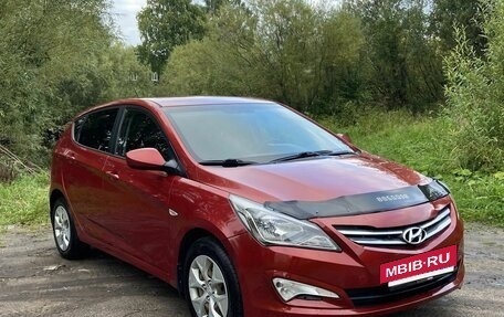Hyundai Solaris II рестайлинг, 2016 год, 799 999 рублей, 2 фотография
