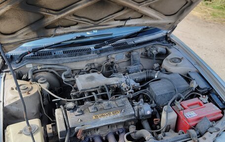 Toyota Sprinter VIII (E110), 1992 год, 300 000 рублей, 7 фотография