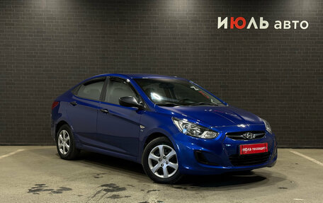 Hyundai Solaris II рестайлинг, 2013 год, 1 049 000 рублей, 3 фотография