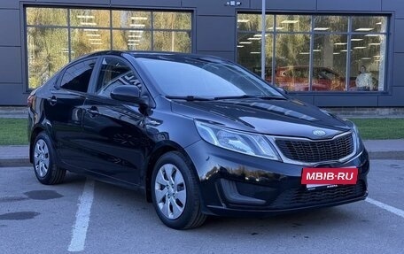 KIA Rio III рестайлинг, 2012 год, 675 000 рублей, 3 фотография