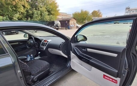 KIA cee'd I рестайлинг, 2009 год, 650 000 рублей, 10 фотография