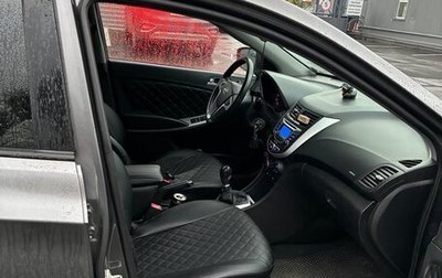 Hyundai Solaris II рестайлинг, 2012 год, 625 000 рублей, 1 фотография