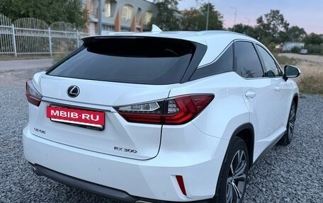Lexus RX IV рестайлинг, 2019 год, 5 400 000 рублей, 5 фотография